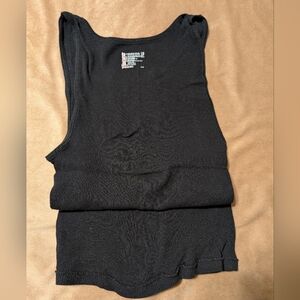 3 Men's Blk Cotton Tees 2 Hanes 1 Tank (Lg) 1 V-cut (Med) 1 Dry Star (Lg)
